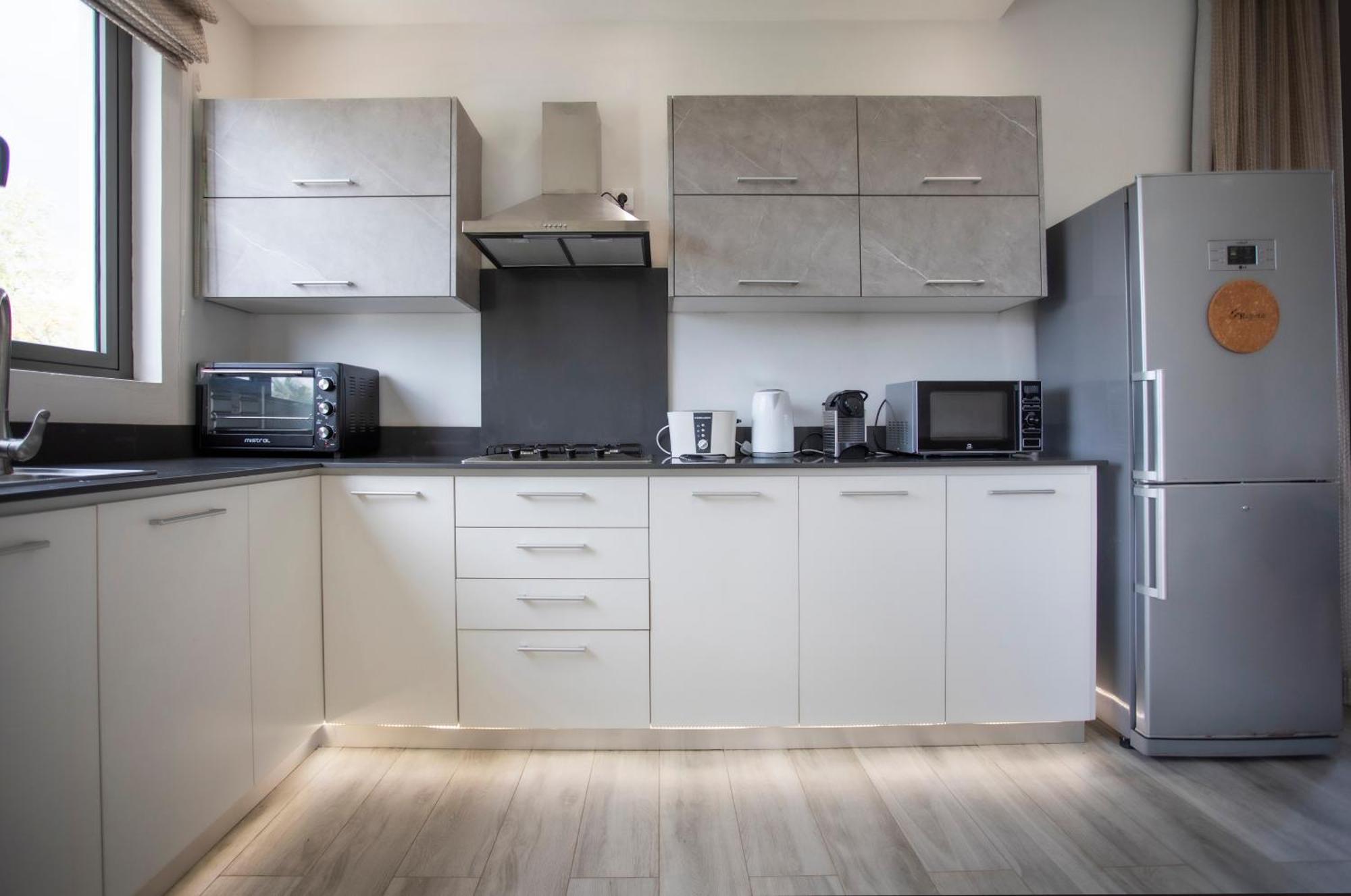 Mayfair Condo In Pereybere 佩雷贝勒 外观 照片