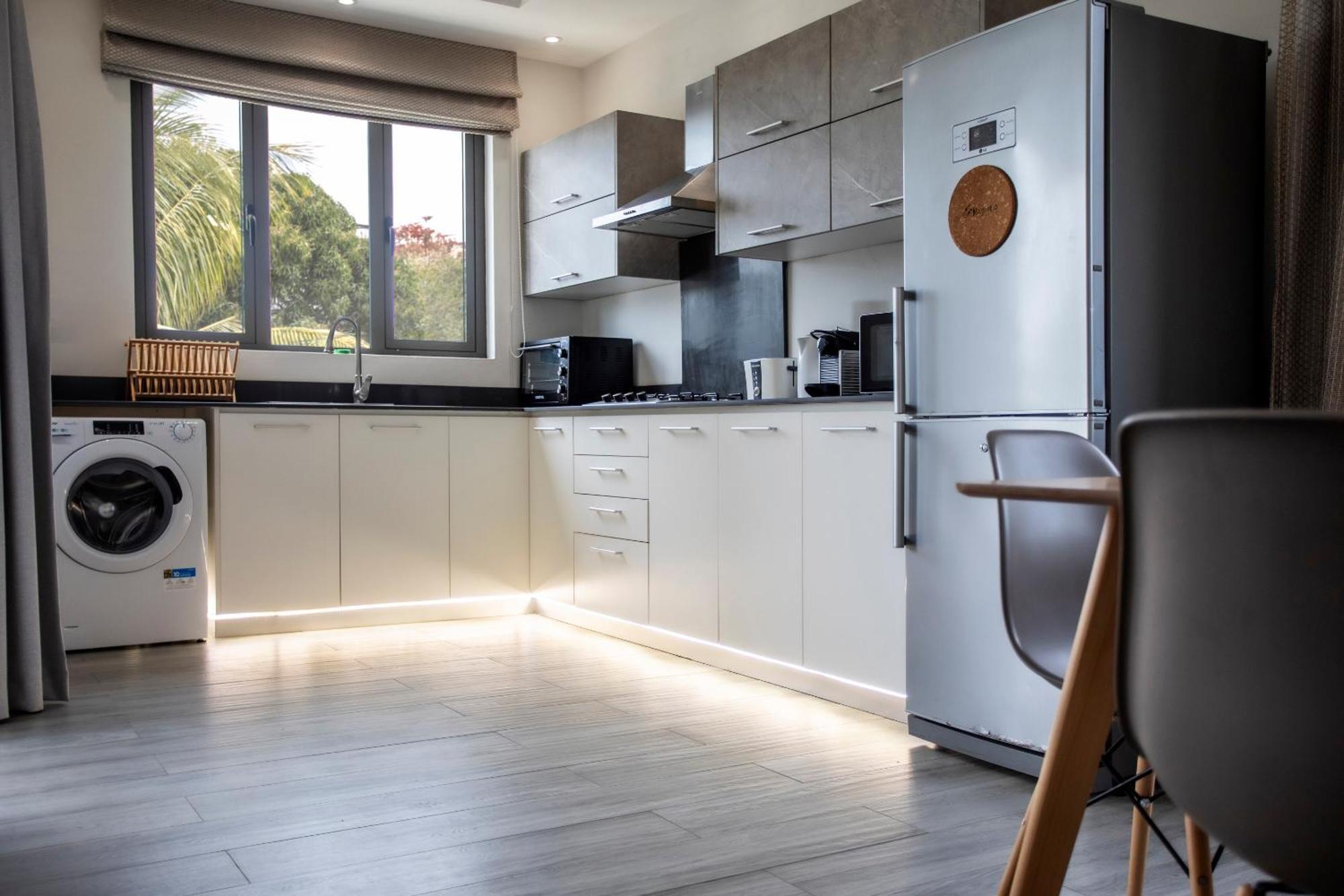 Mayfair Condo In Pereybere 佩雷贝勒 外观 照片